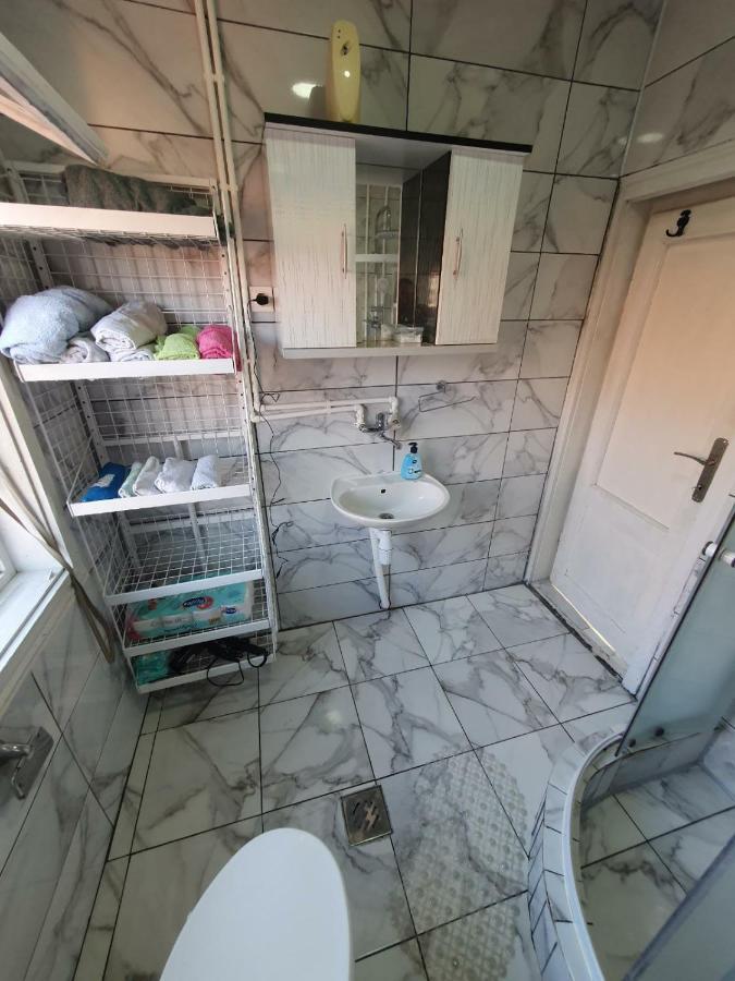 Iliovski Inn - Just Like Home Прилеп Екстериор снимка