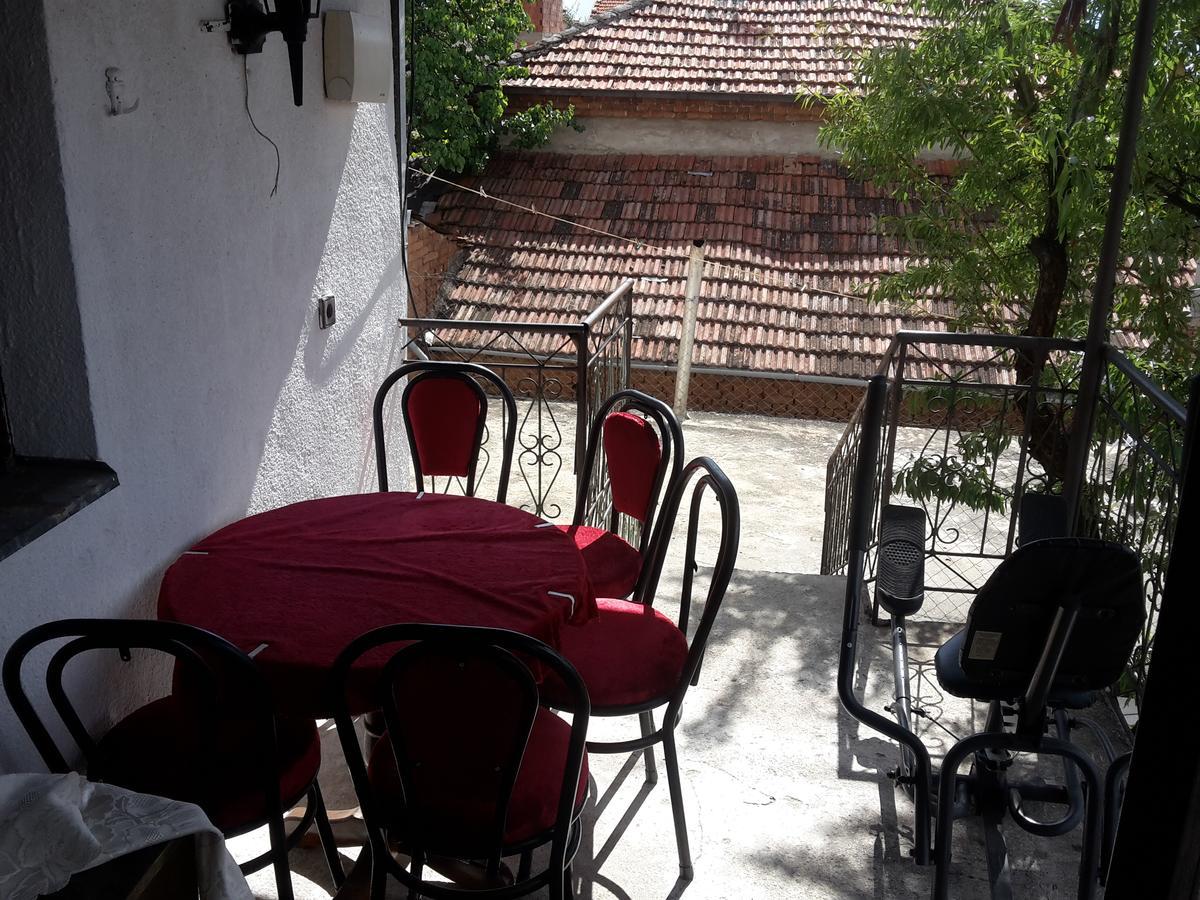 Iliovski Inn - Just Like Home Прилеп Екстериор снимка